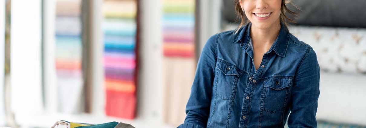 Décoration intérieure et présentation visuelle 5327 Interior Decorating and Visual Display 5827